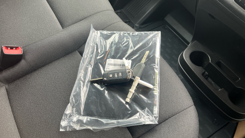 Peugeot Boxer 3500 L3 Diesel 2.2 BlueHDi 140 H2 Van Professional